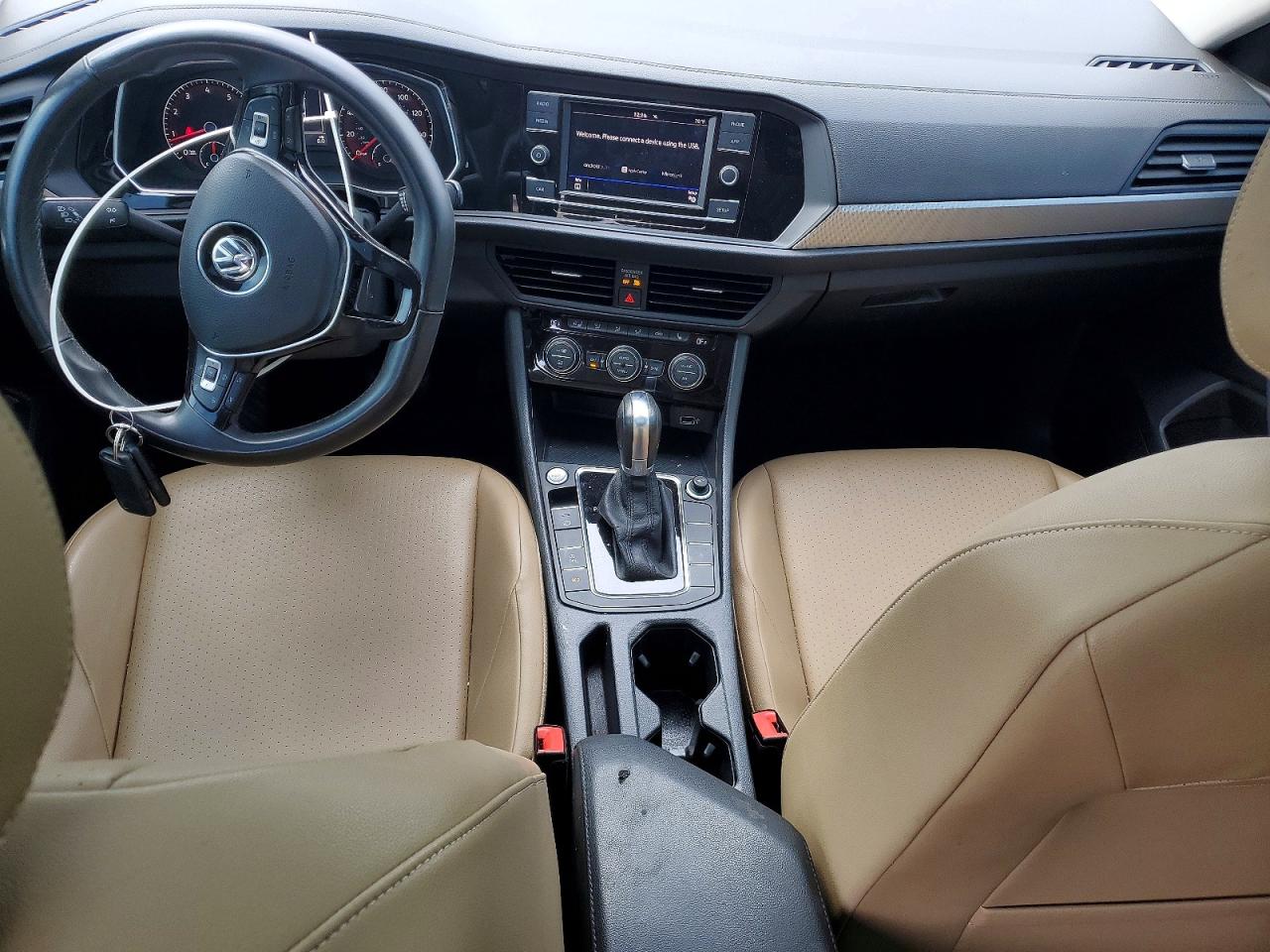 Volkswagen Jetta S