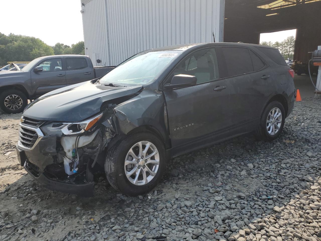 Salvage Chevrolet Equinox Image