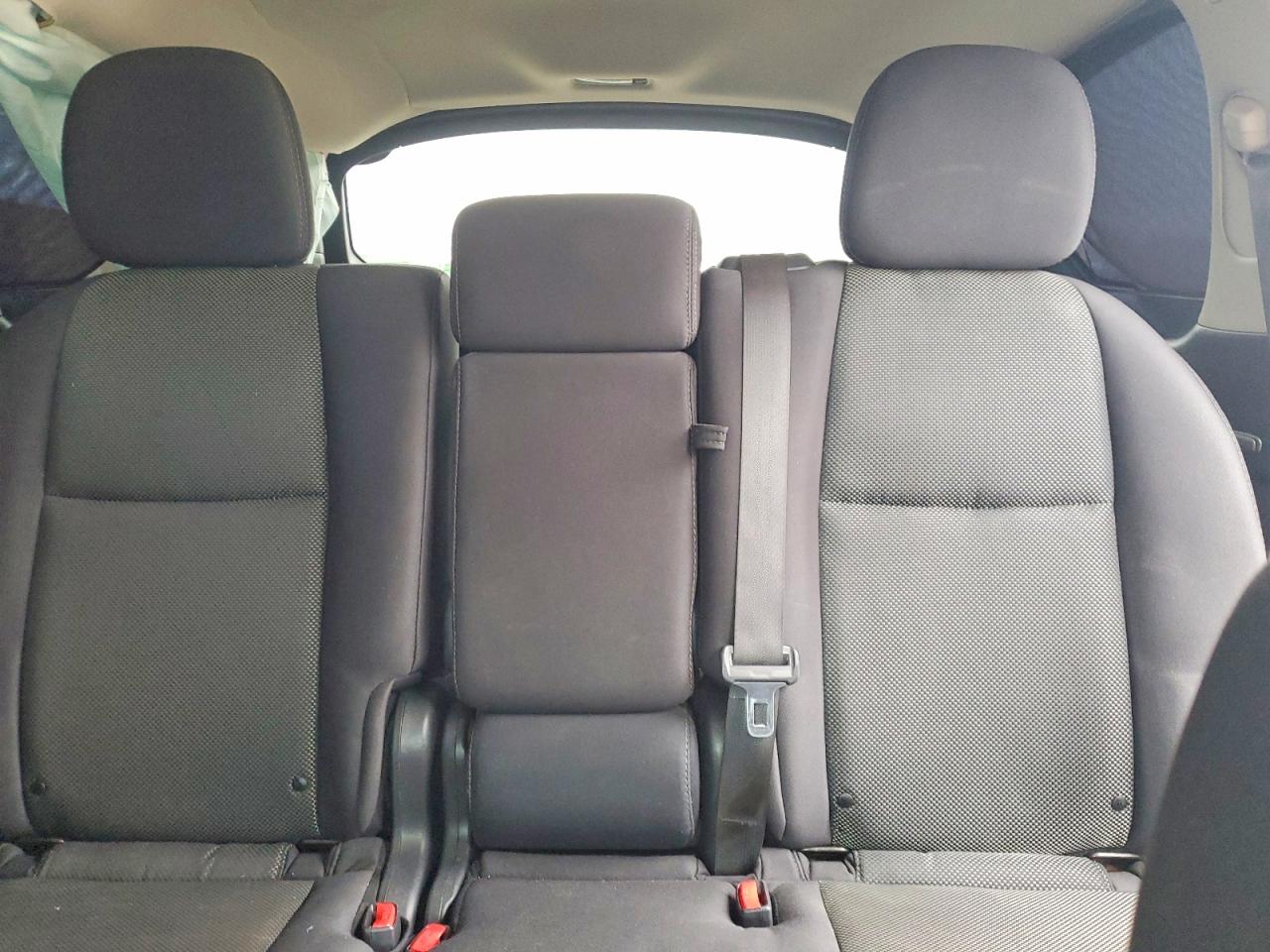 Nissan Pathfinder S