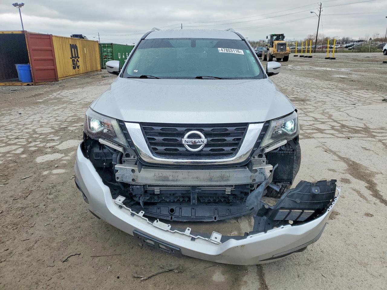 Nissan Pathfinder S