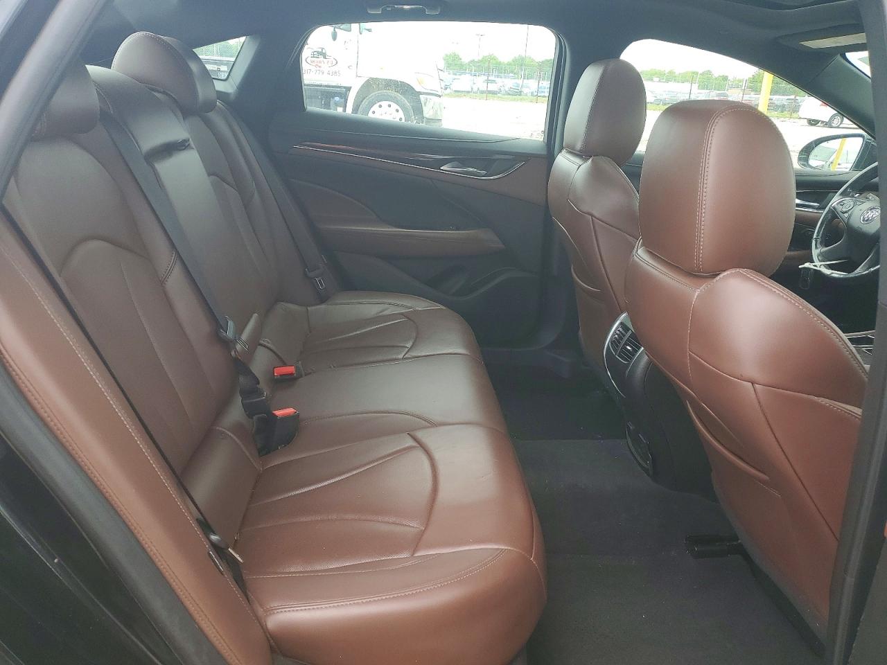 Buick LaCrosse Avenir