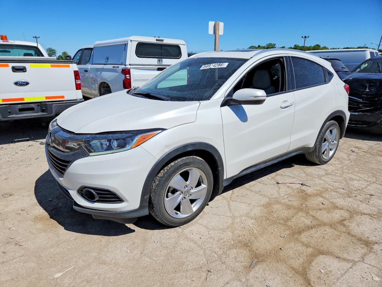 Salvage Honda HR-V Image