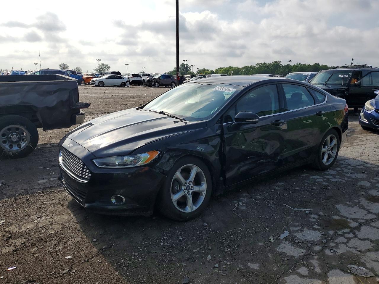Salvage Ford Fusion Image