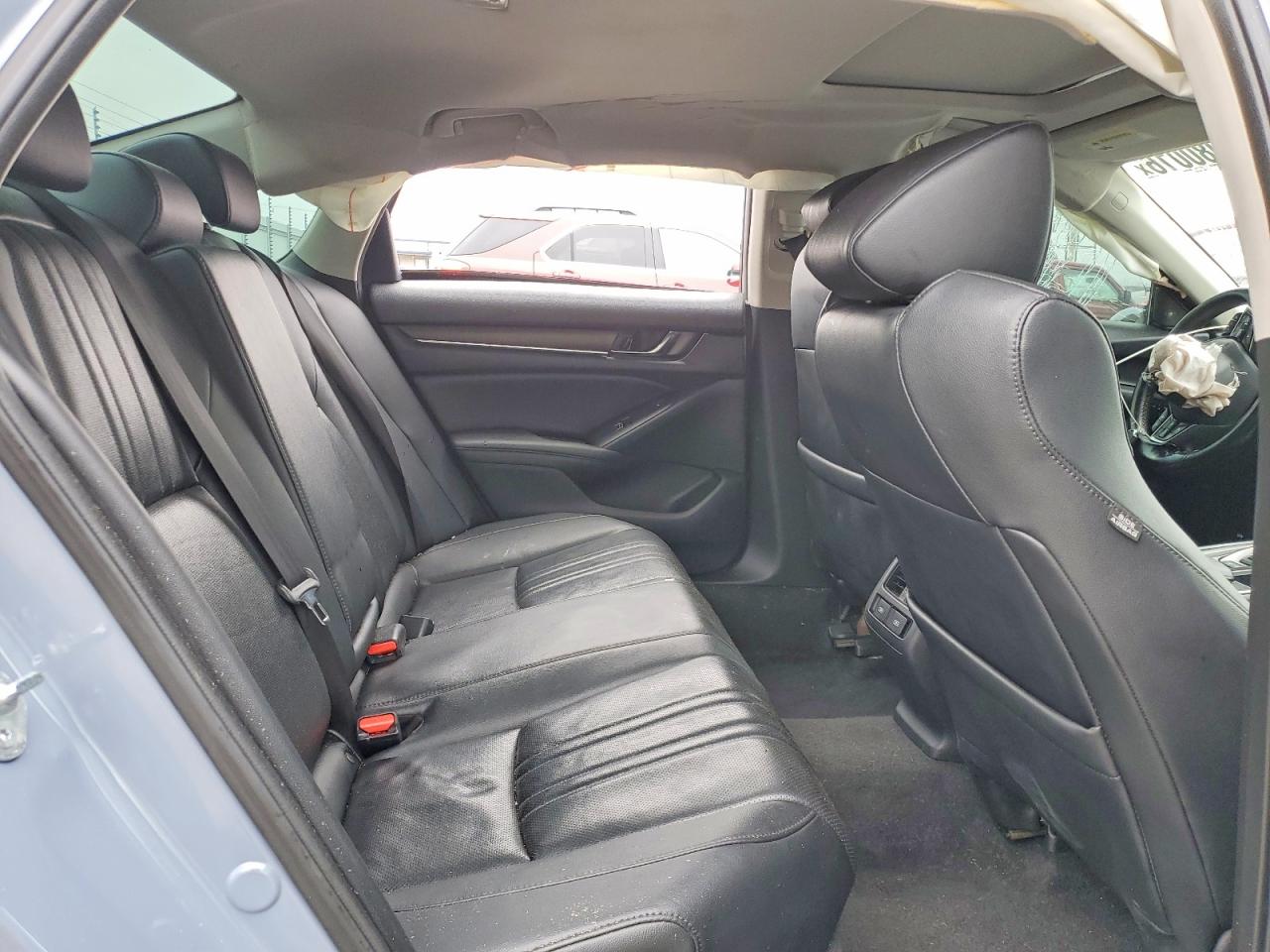 Honda Accord Touring Hybrid