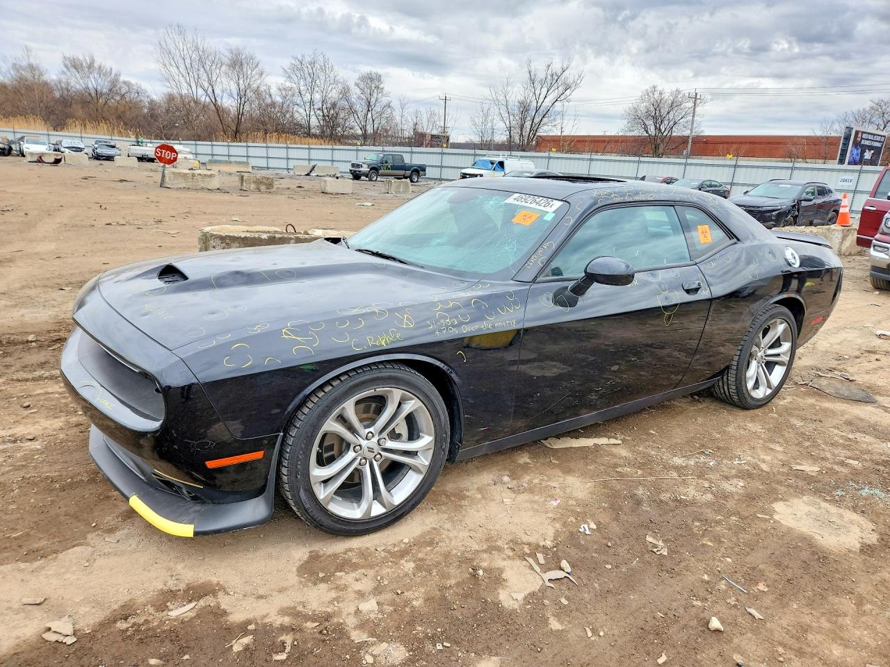 Salvage Dodge Challenger Image