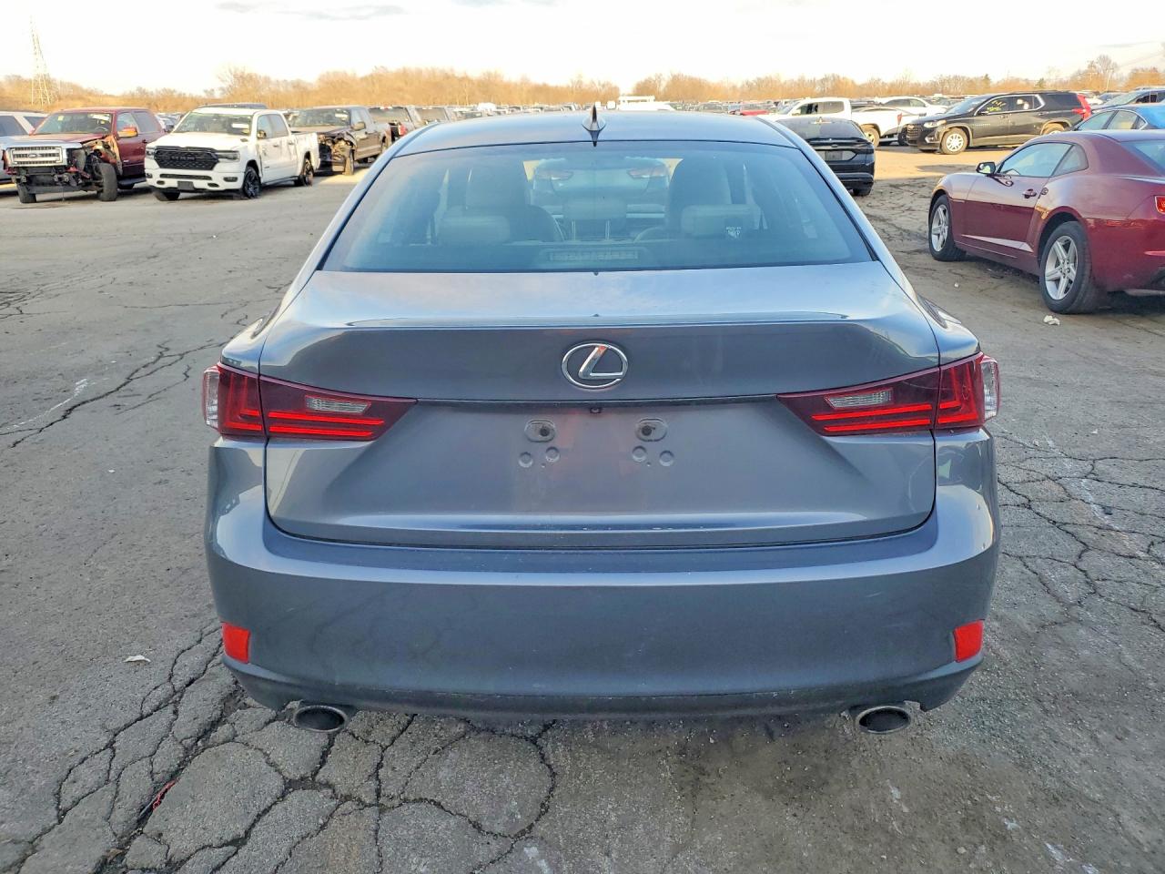 Lexus Is Base