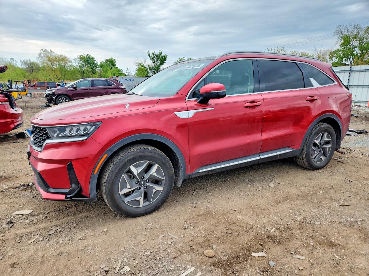 Salvage Kia Sorento Image