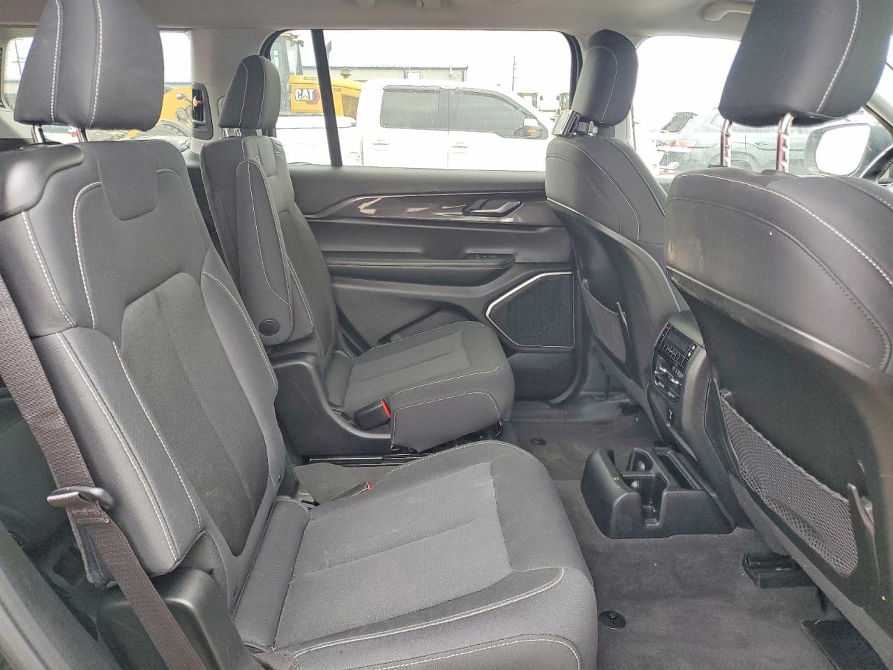 Jeep Cherokee L Laredo