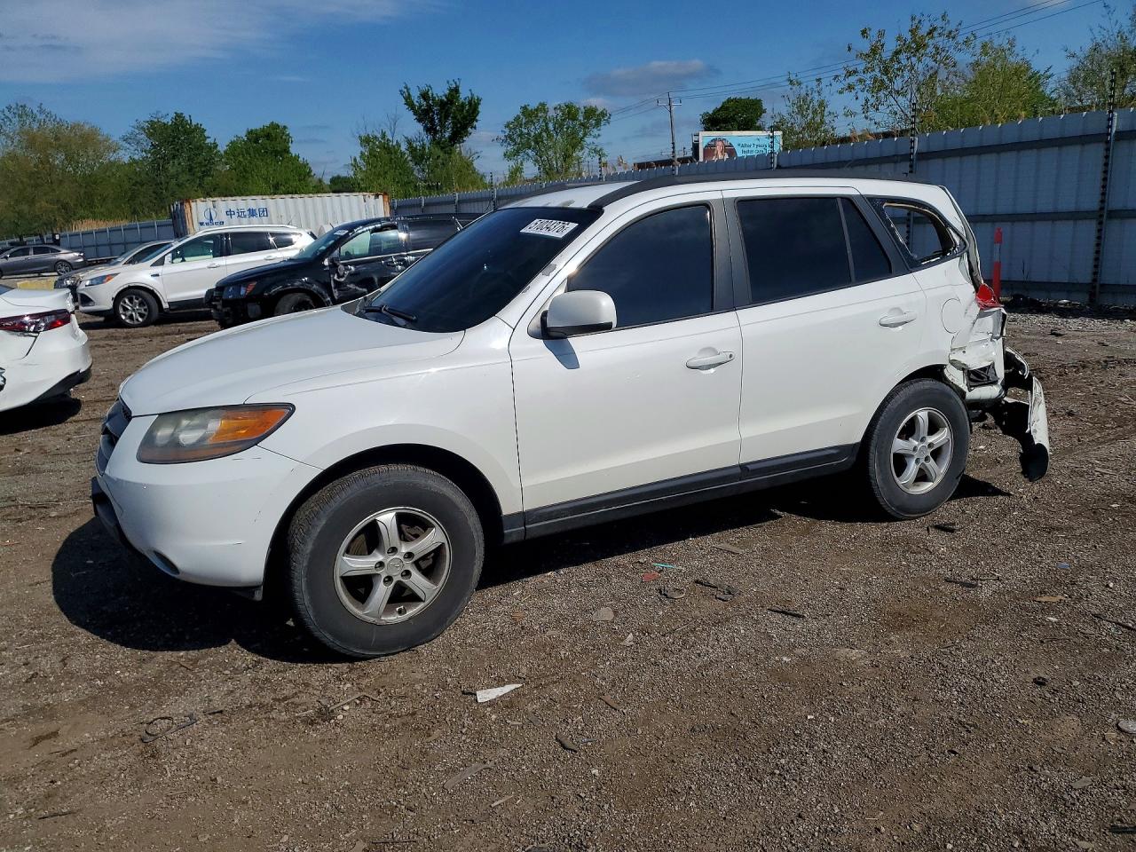 Salvage Hyundai SANTA FE Image