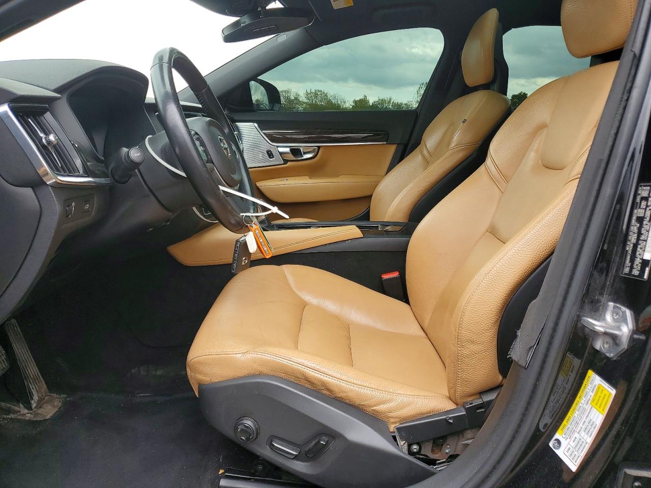 Volvo S90 T6 Momentum