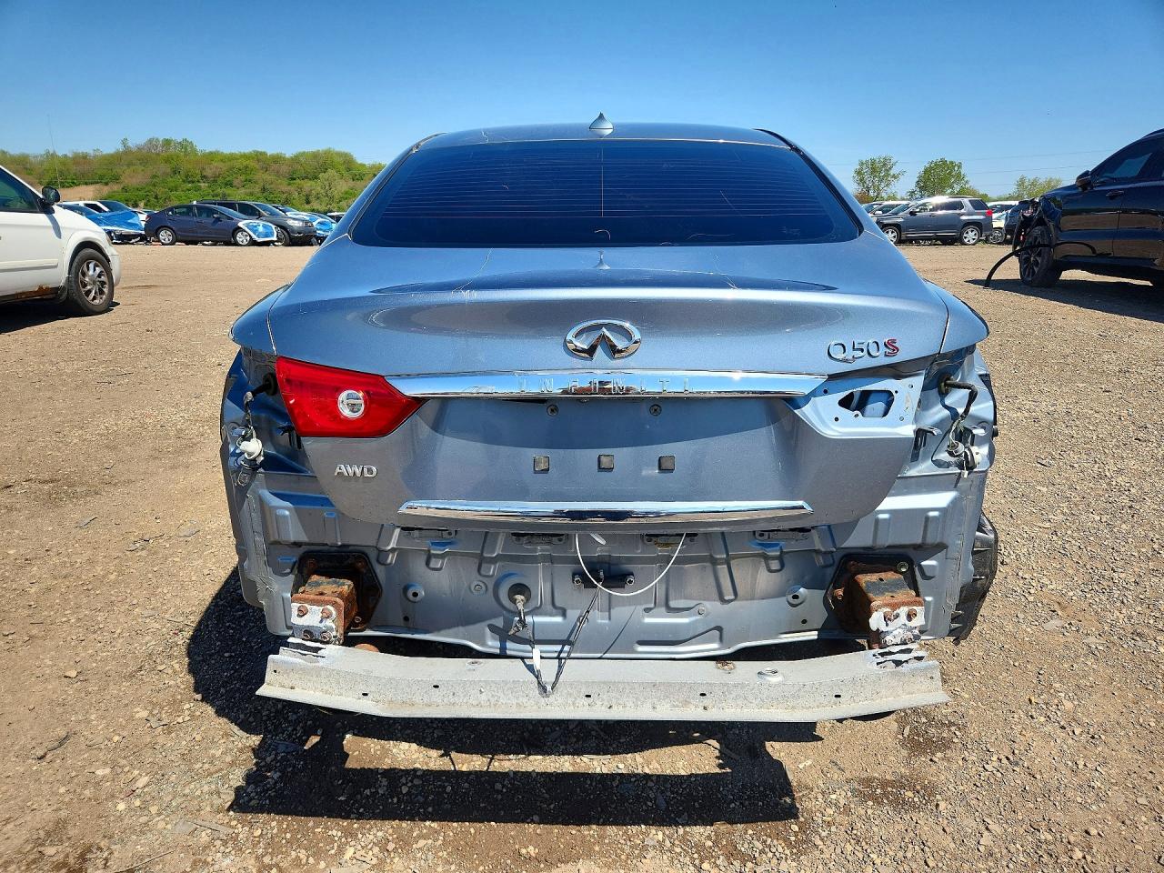 INFINITI Q50 Base