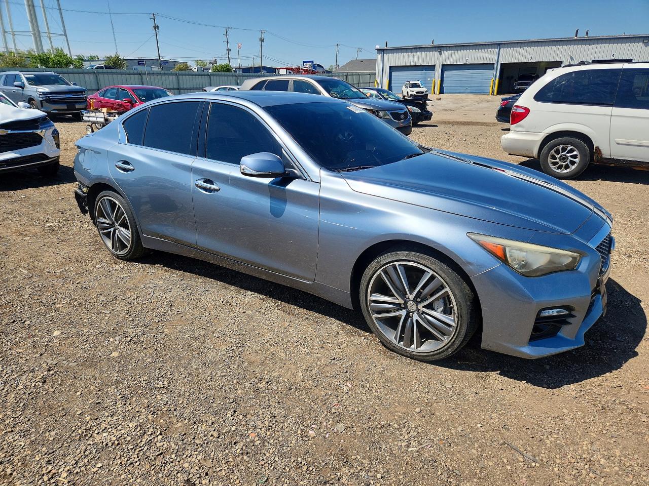 INFINITI Q50 Base