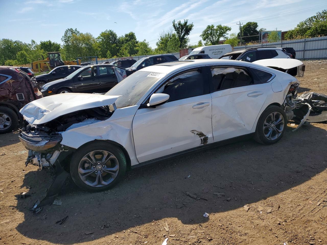 Salvage Honda Accord Image