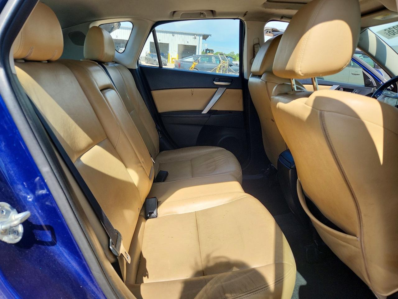 Mazda 3 I