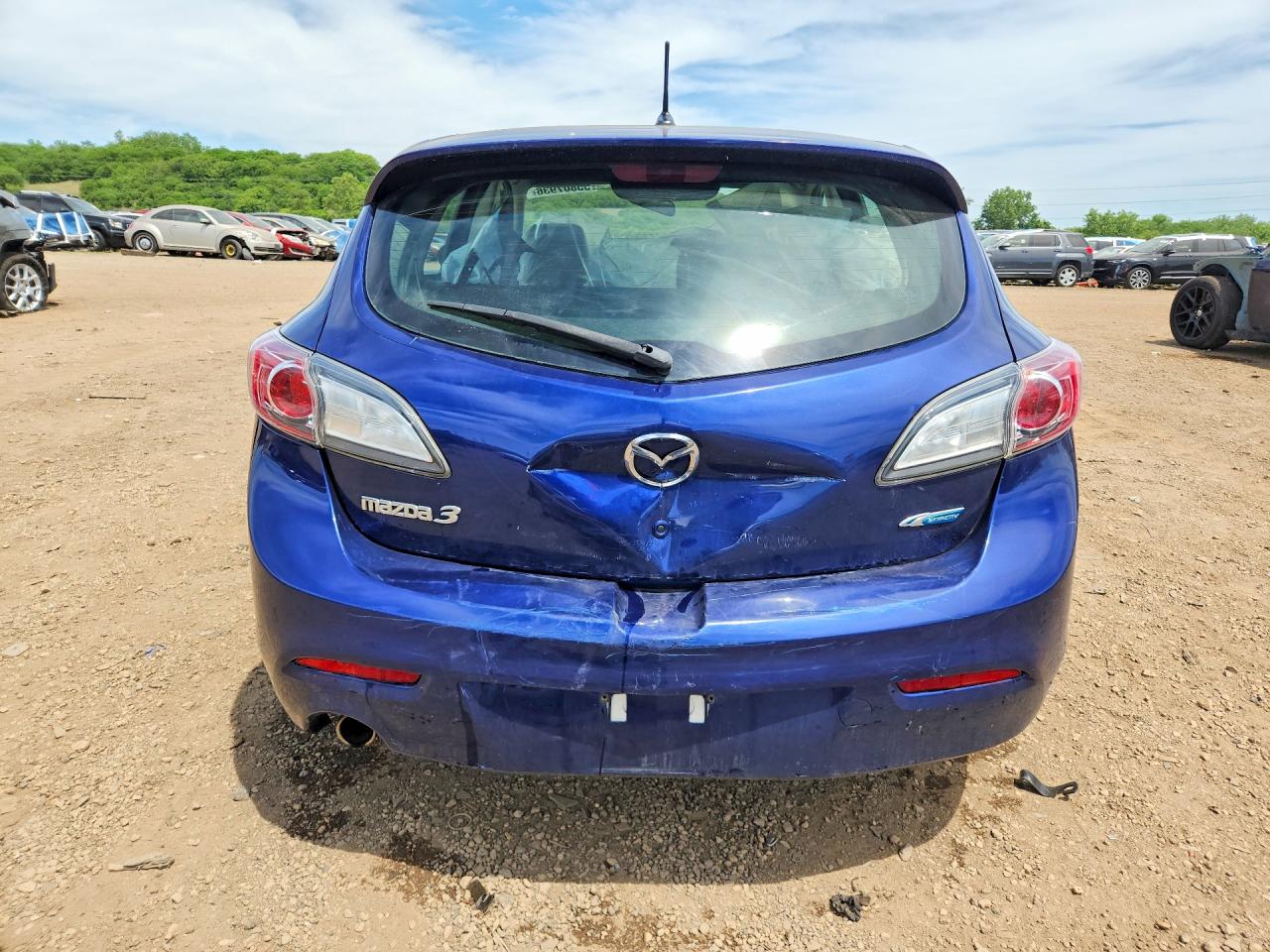 Mazda 3 I