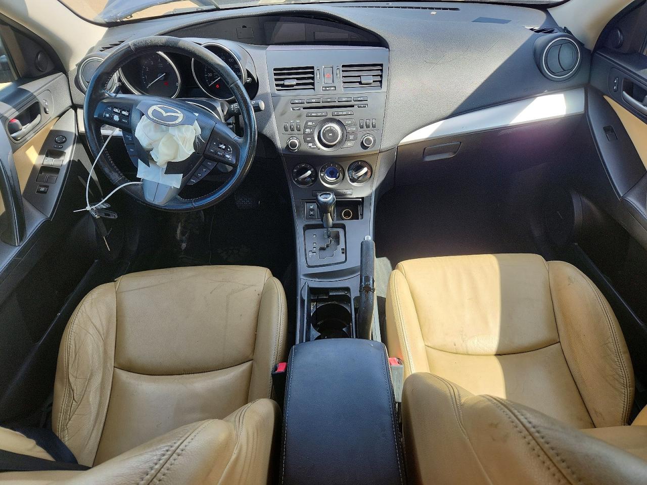 Mazda 3 I