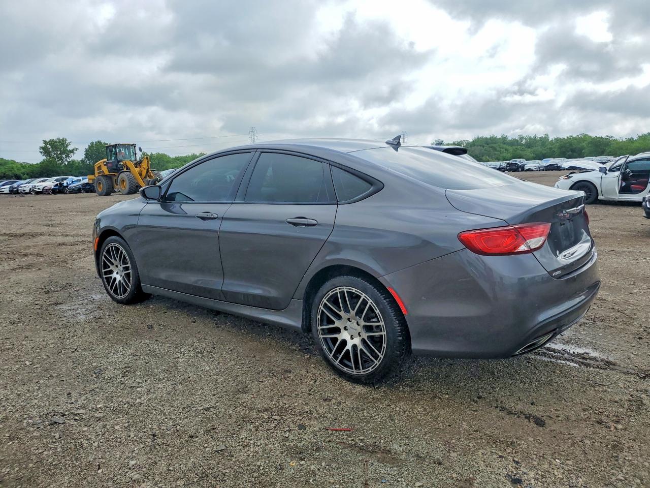 Chrysler 200 S