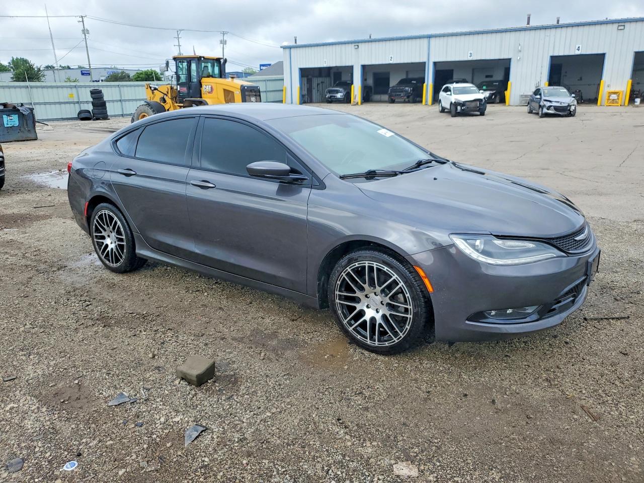 Chrysler 200 S
