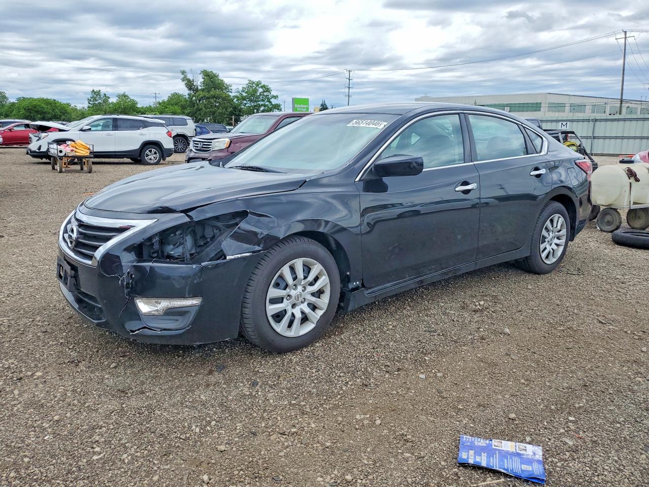 Salvage Nissan Altima Image
