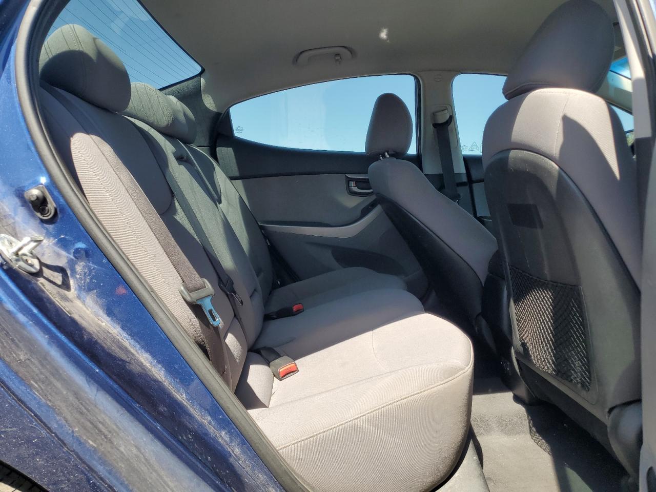 Hyundai ELANTRA Se