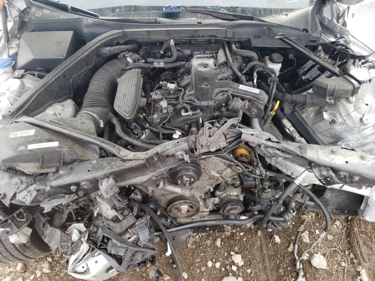 Hyundai Genesis 3.8l