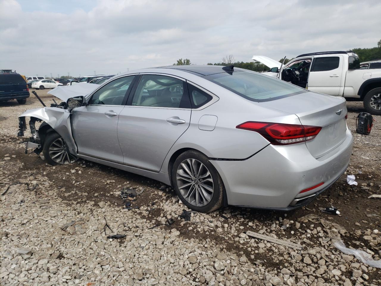 Hyundai Genesis 3.8l