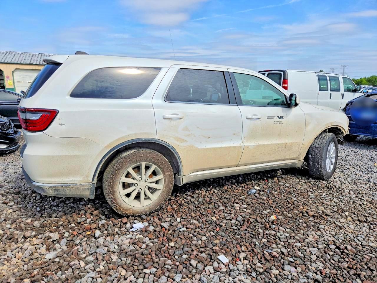 Dodge Durango Sxt