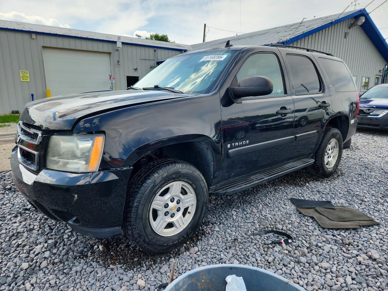 Salvage Chevrolet Tahoe Image