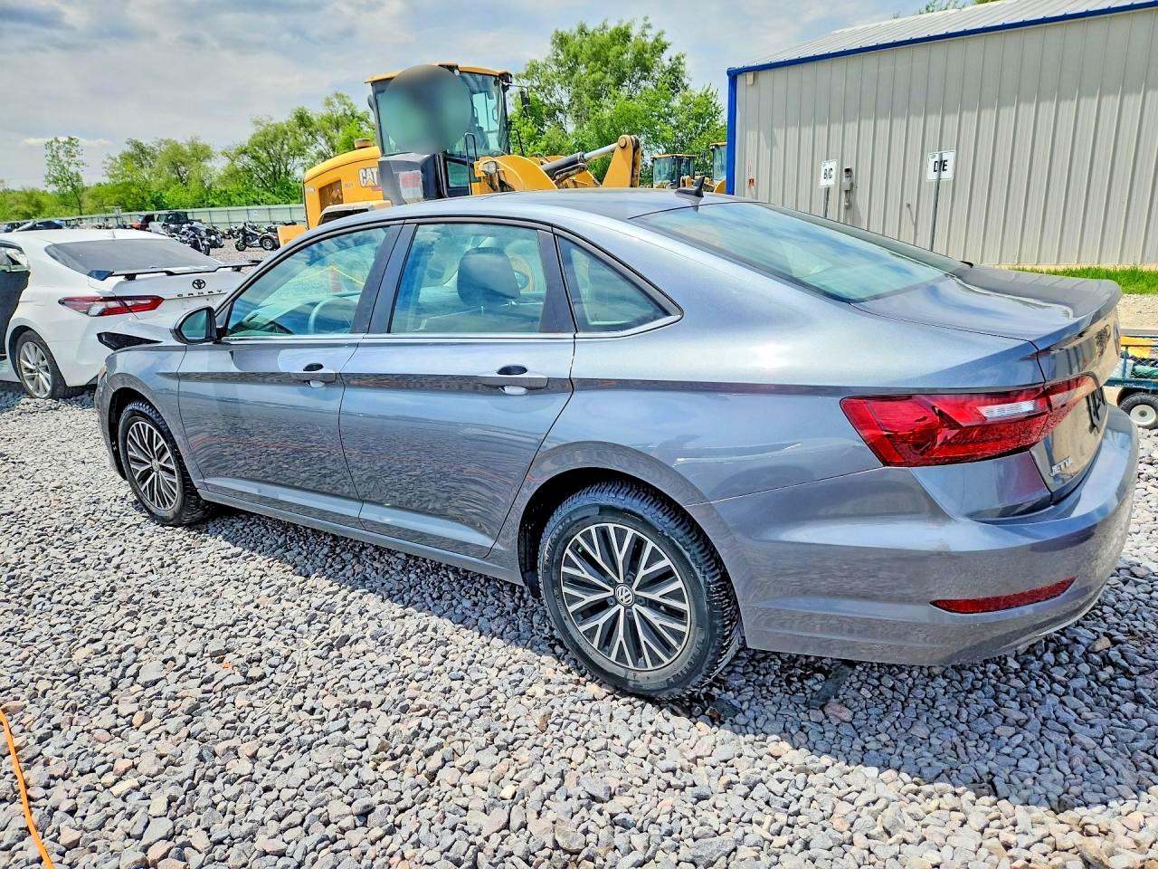 Volkswagen Jetta S