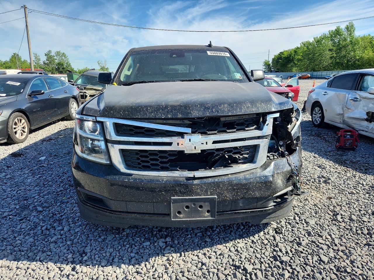 Chevrolet Suburban C1500 Lt