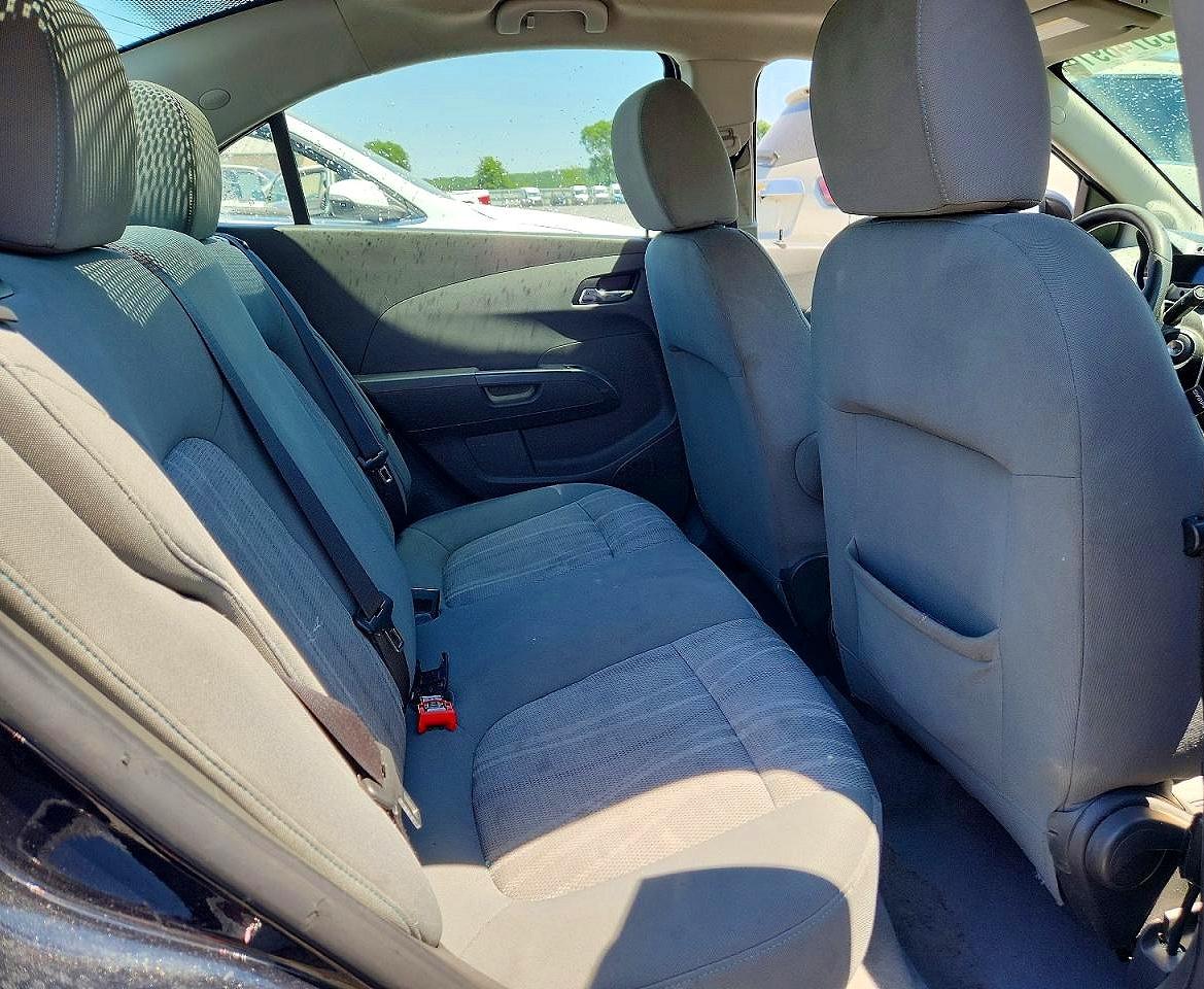 Chevrolet Sonic Lt
