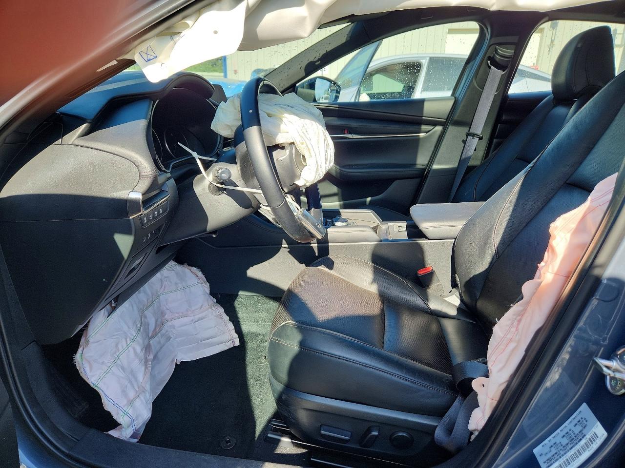 Mazda 3 Premium Plus