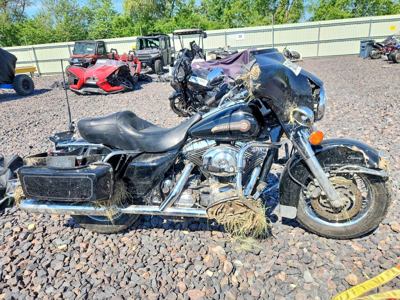 Salvage Harley-Davidson Fl Image