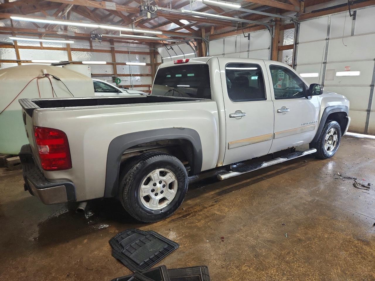 Chevrolet Silverado C1500