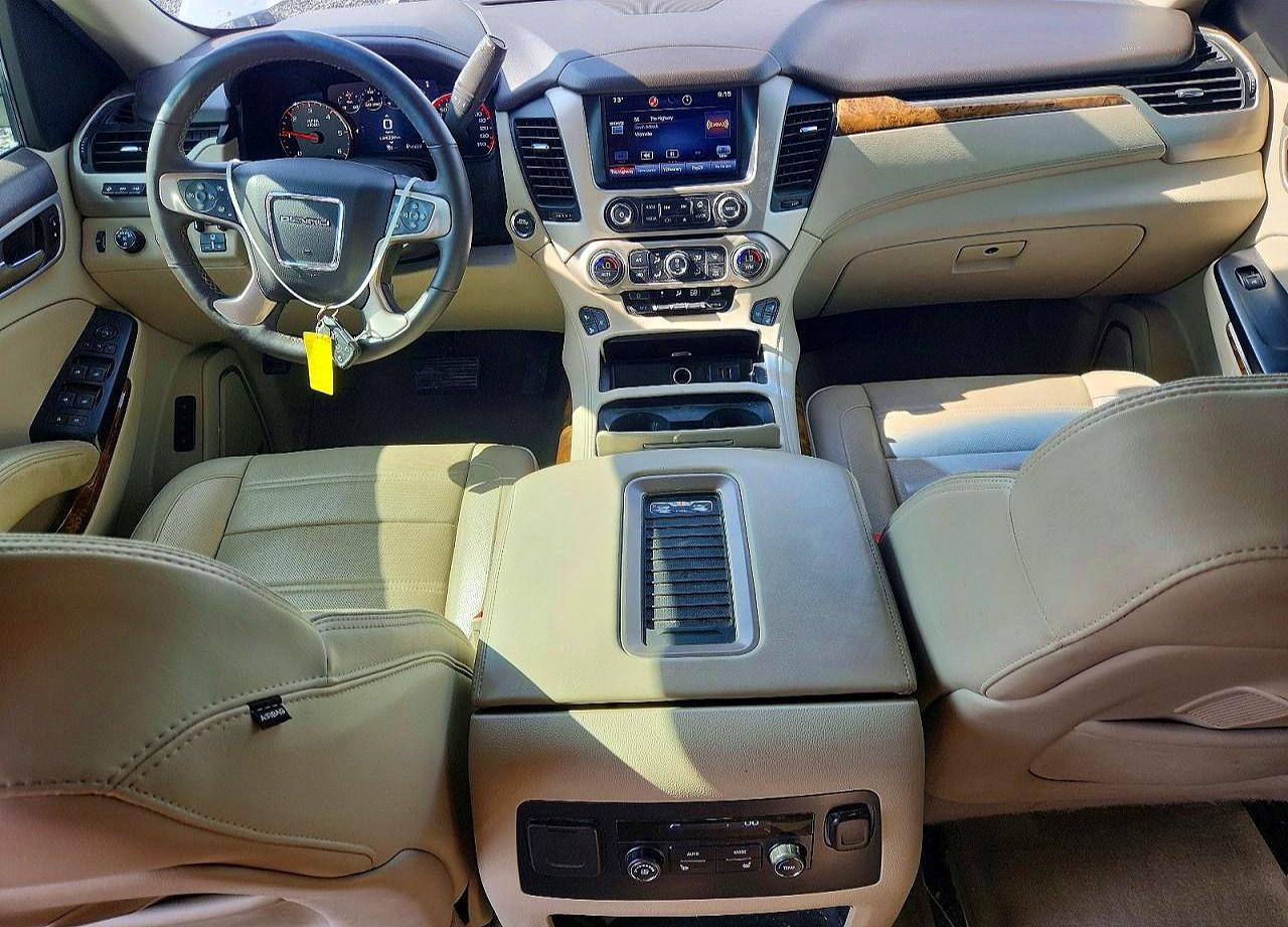 GMC Yukon Denali