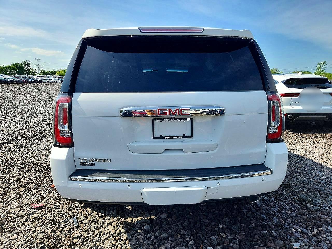 GMC Yukon Denali