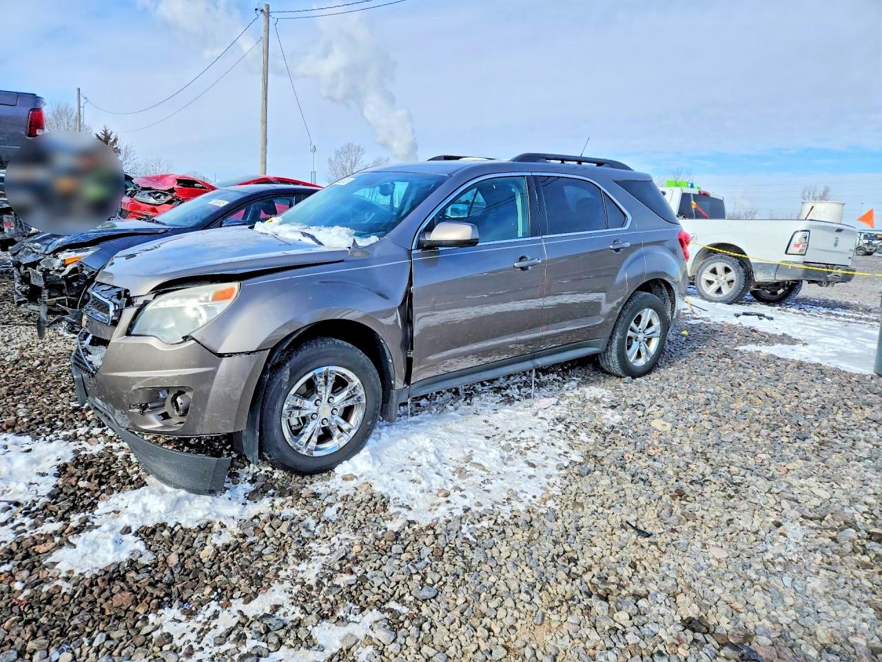 Salvage Chevrolet Equinox Image