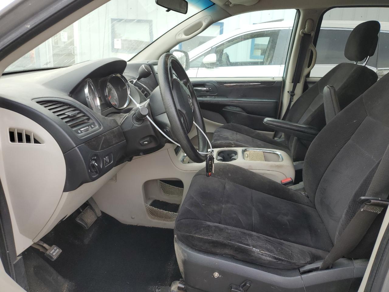 Dodge Caravan Sxt