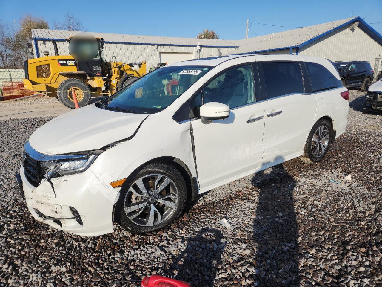 Salvage Honda Odyssey Image