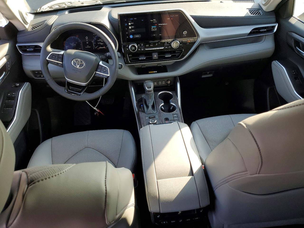 Toyota Highlander Platinum