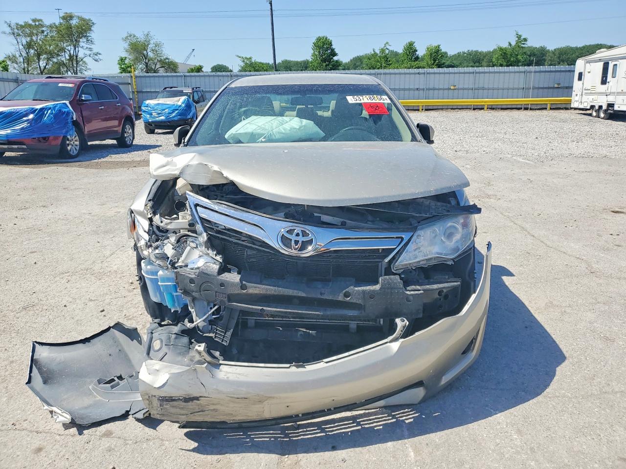 Toyota Camry Le