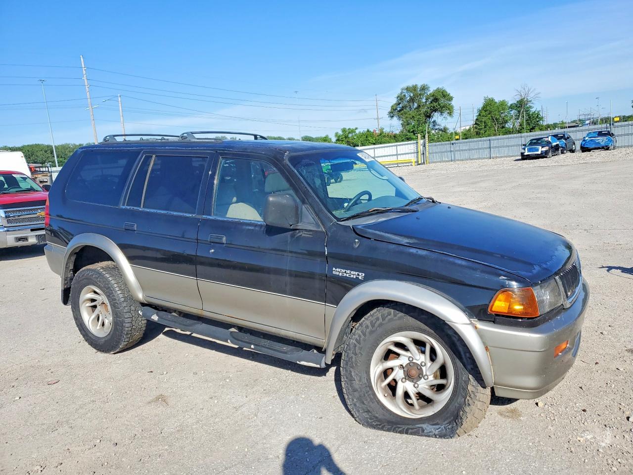 Mitsubishi Montero Sport Ls