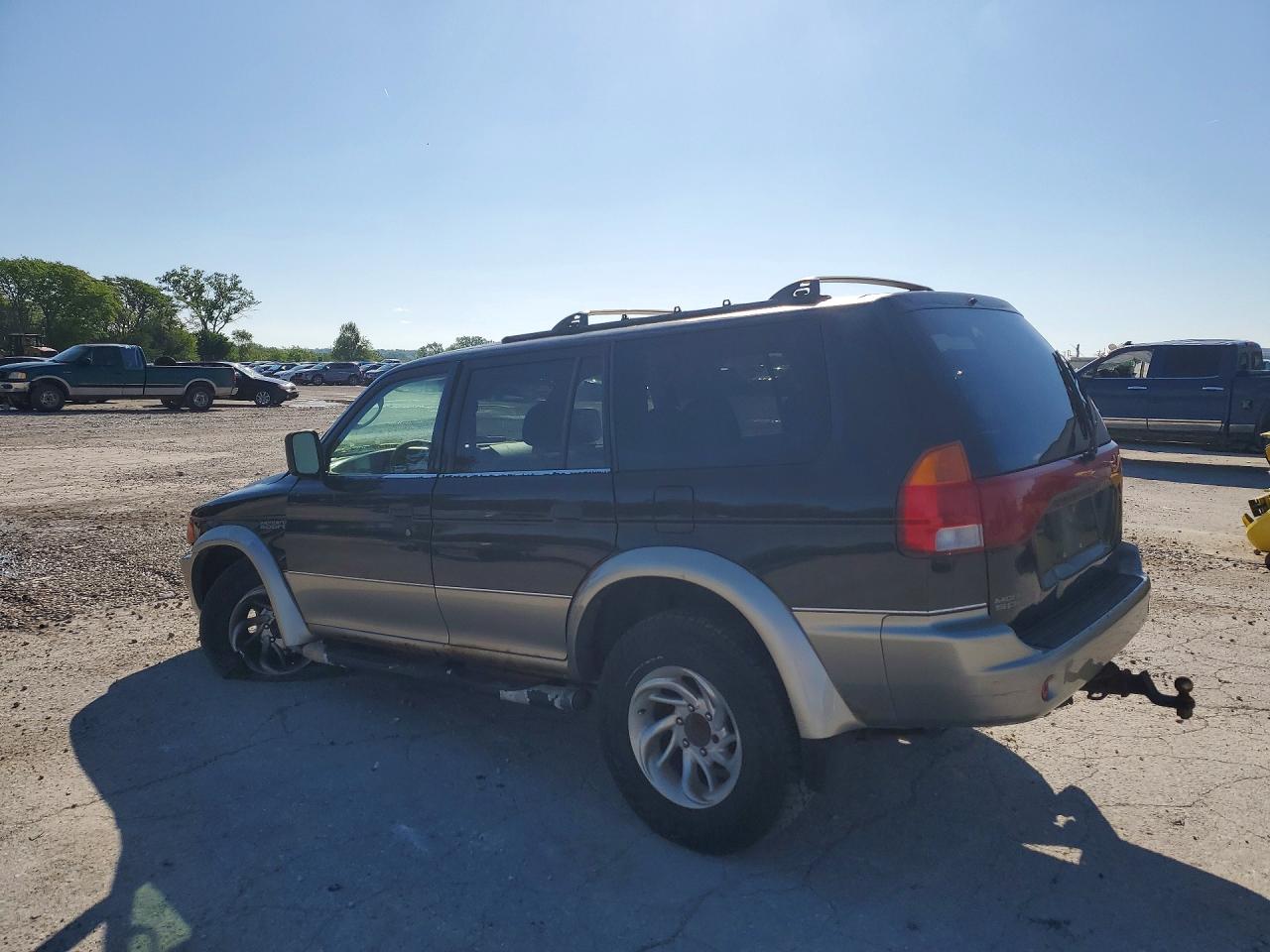 Mitsubishi Montero Sport Ls