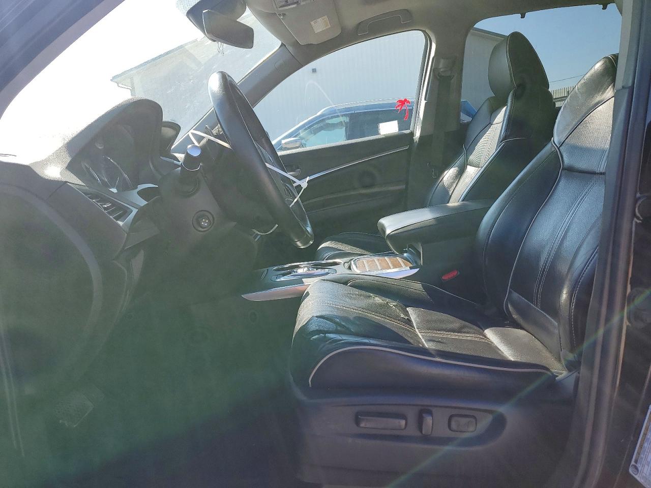 Acura MDX Advance