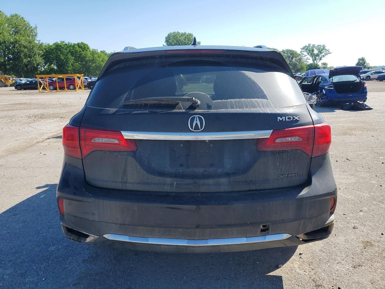 Acura MDX Advance