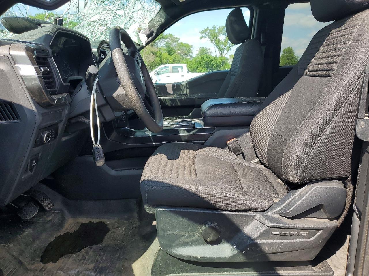 Ford F-150 Super Cab