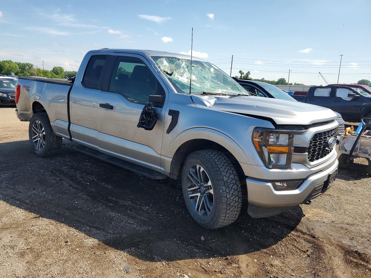 Ford F-150 Super Cab