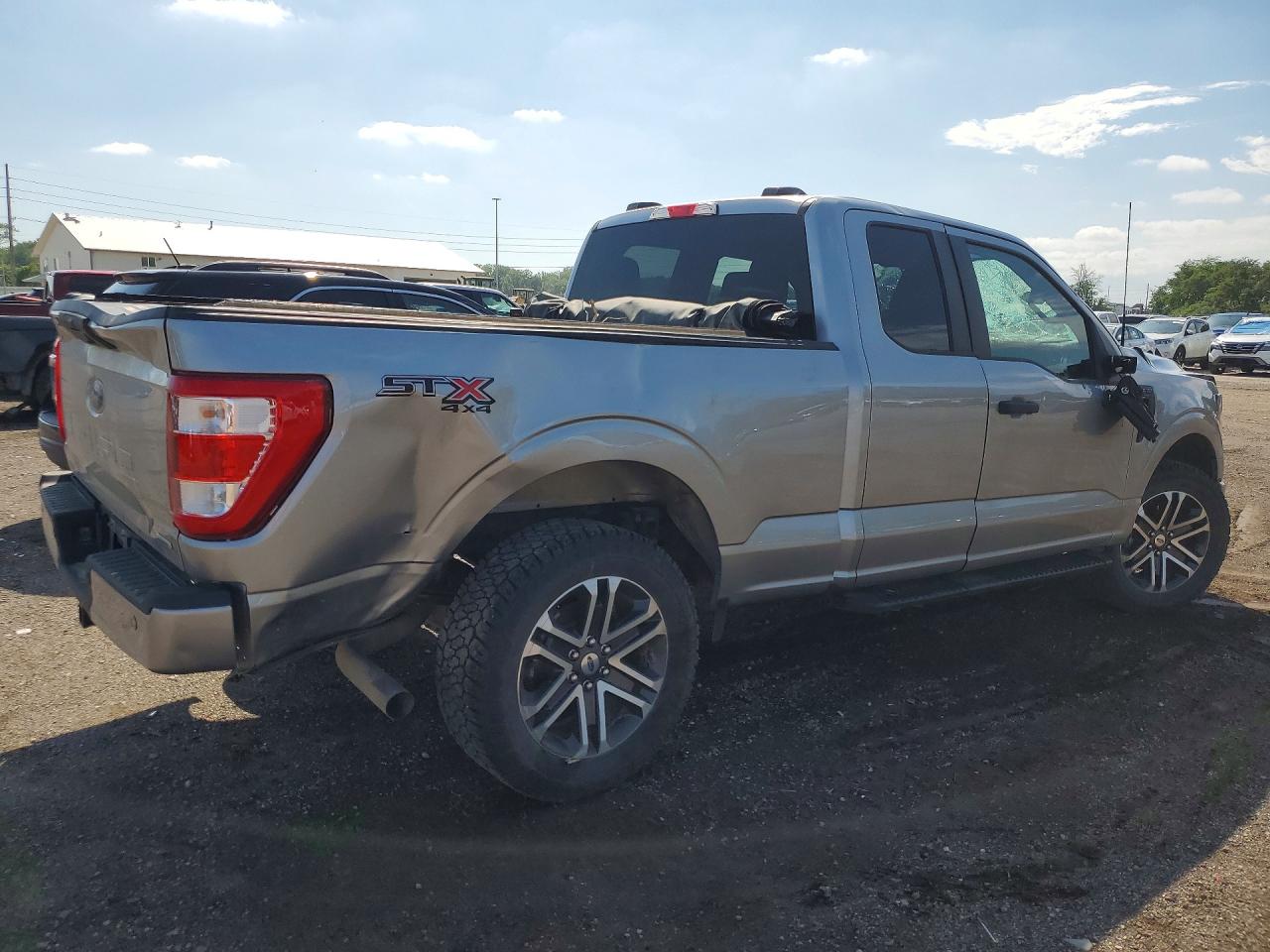 Ford F-150 Super Cab