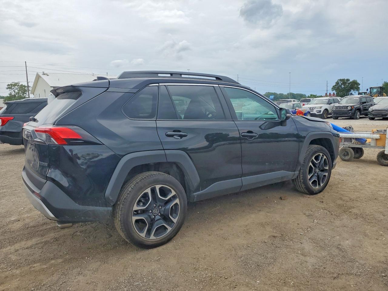 Toyota RAV4 Adventure