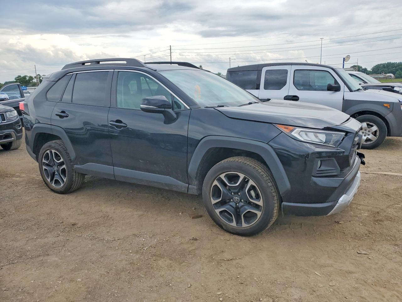 Toyota RAV4 Adventure